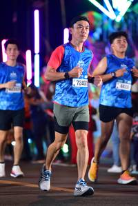BIB: 72402, 44106
                            <button type="button" onclick="openModal(20740554)" class="btn btn-primary btn-sm float-right btn-popup" data-toggle="modal" data-target=".modal-high-quality">
                        <i class="fas fa-shopping-cart"></i> Add to Cart
                    </button>
                                            <button type="button" onclick="isThisMe(20740554, true)" class="btn btn-success btn-sm float-right btn-popup btn-isme hidden" data-toggle="tooltip" data-placement="bottom" title="นี่คือรูปของคุณใช่ไหม คลิกที่นี่เพื่อเอาเข้าอัลบั้ม">
                        <i class="fas fa-plus"></i> Add to album
                    </button>
                    <button type="button" onclick="isThisMe(20740554, false)" class="btn btn-warning btn-sm float-right btn-popup btn-isnotme hidden">
                        <i class="fas fa-ban"></i> Remove from album
                    </button>